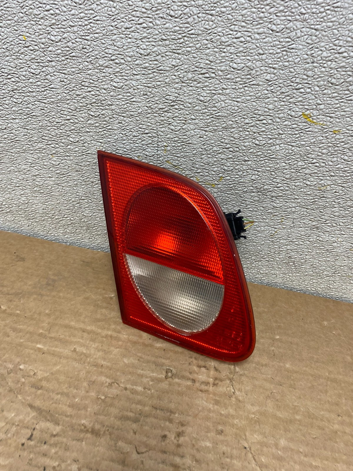 1996 - 1999 Mercedes-Benz E W210 E320 Left Driver Inner Tail Light OEM Z2679 DW0