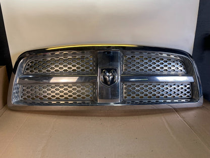 2009 to 2012 Dodge Ram 1500 Front Upper Grille Grill AH6410 DG0