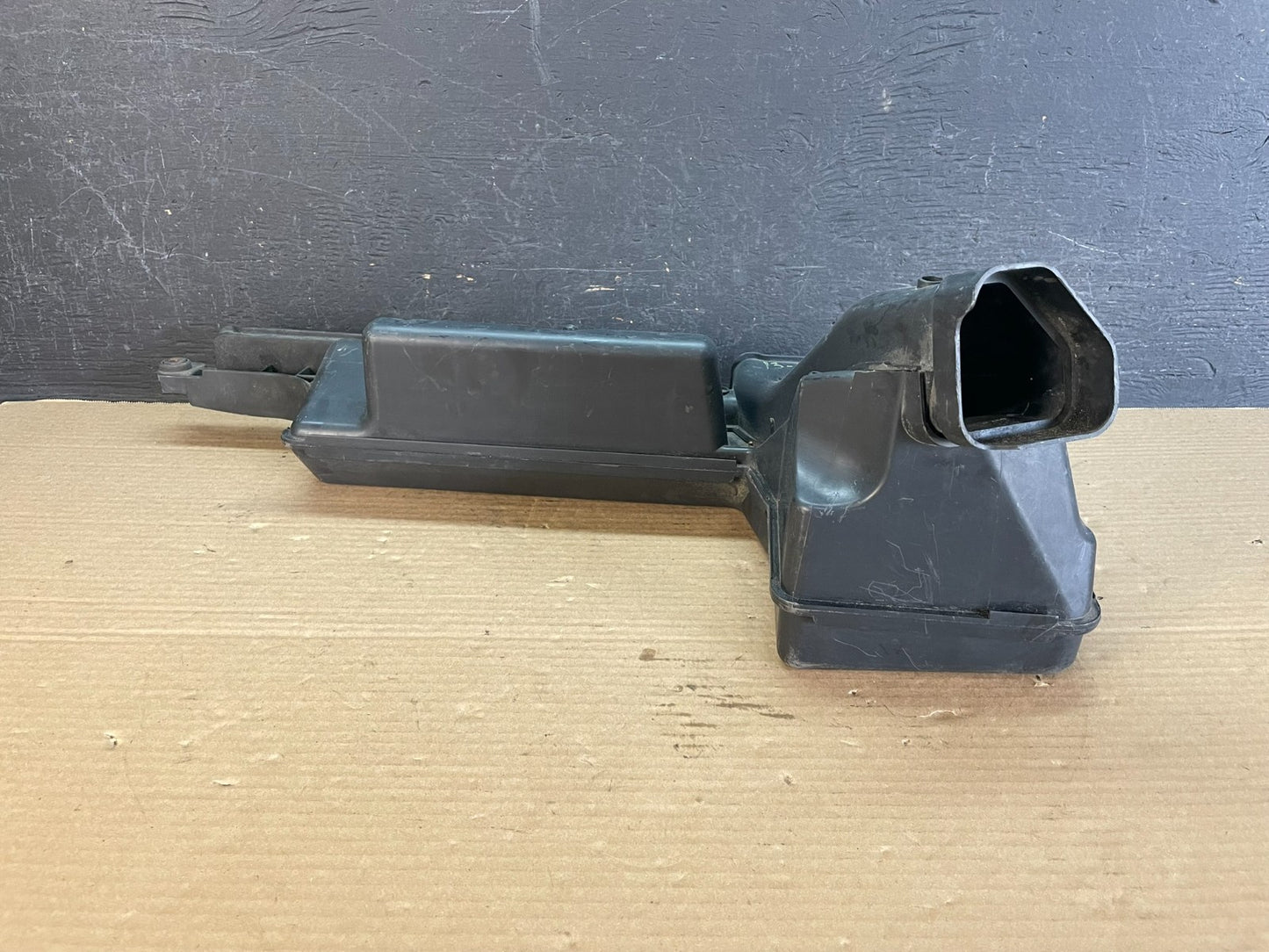 2013 to 2016 Nissan Pathfinder Upper Air Intake Duct AF3429 DW3