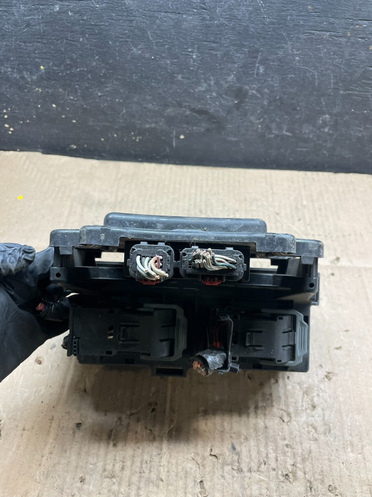 2005 Jeep Grand Cherokee Fuse Box BCM Body Control Module Oem r3905 DG5