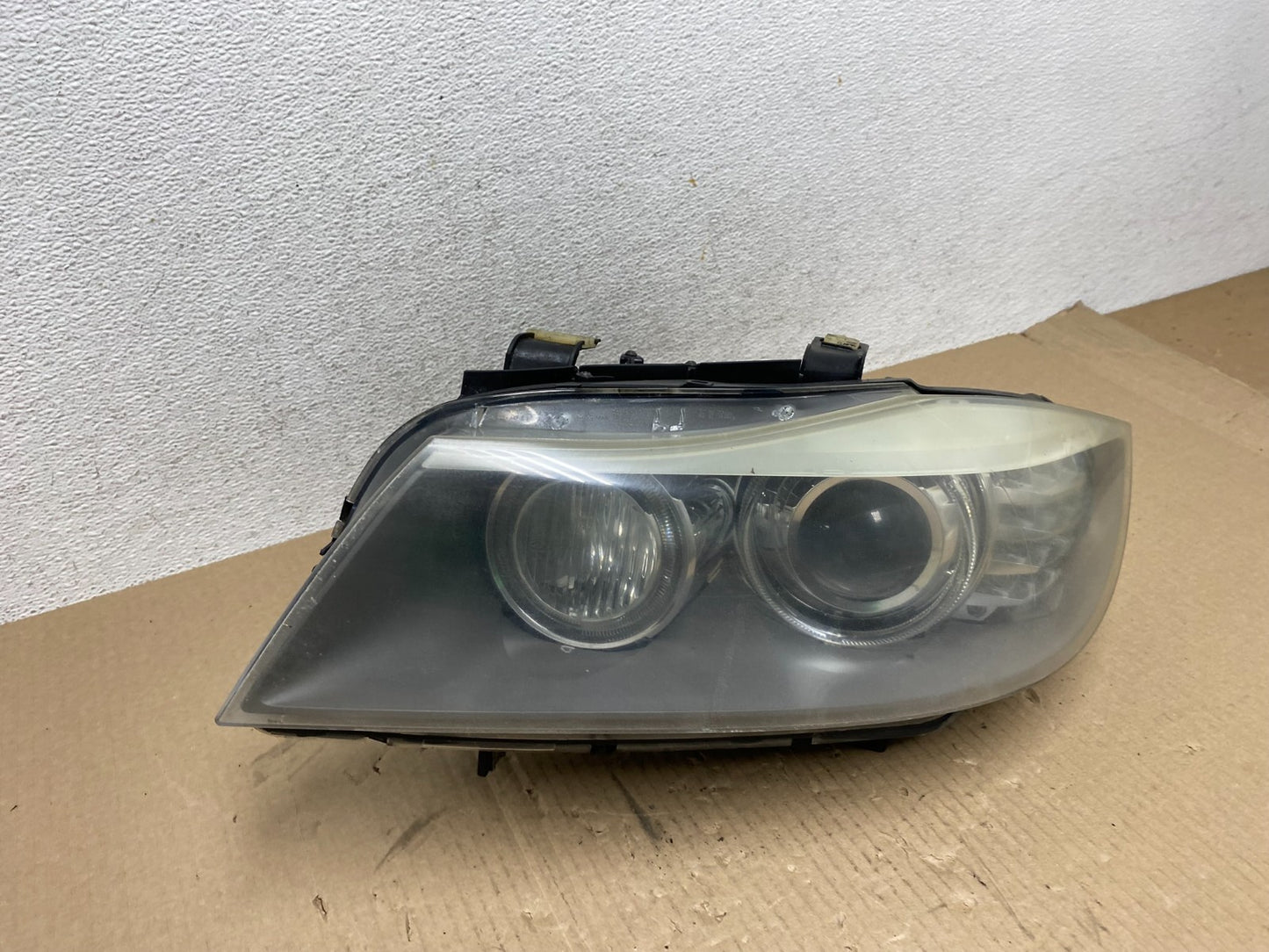 2009-2011 Bmw 3 Series 328i 4/D Sedan Left Driver LH Headlight Xenon AE70212