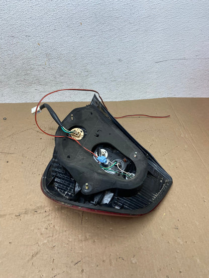 2002 2003 2004 Toyota Camry Left Driver LH Side Tail Light AD7704 LK6
