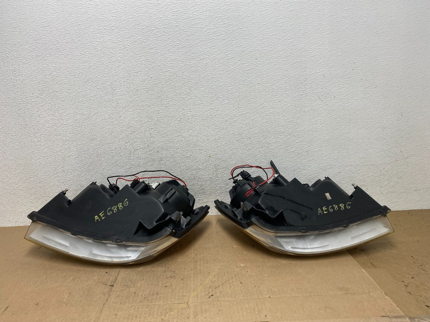 2002 to 2004 Nissan Altima Left+Right Side Set Halogen Headlights AE6886 DW8