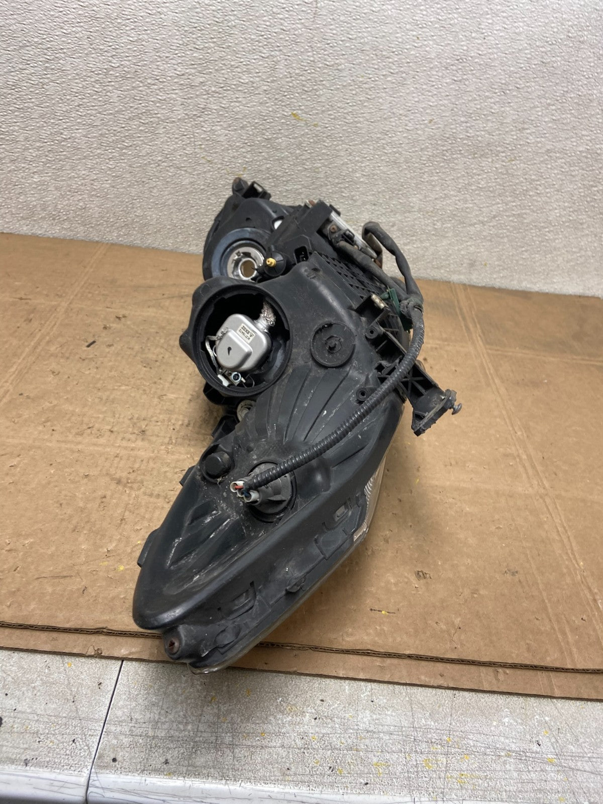 2009-2014 Acura TSX Left Driver LH Xenon HID Headlight Y6006 DW8