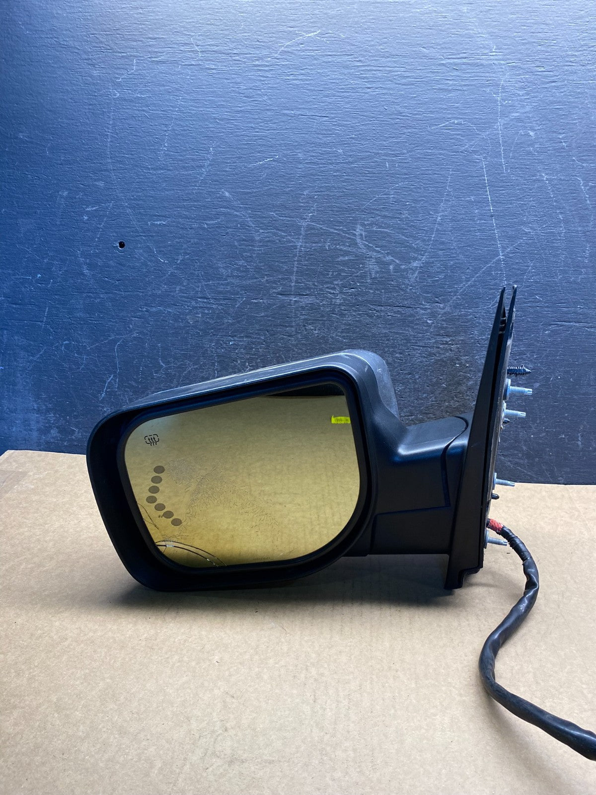 2008 to 2015 Nissan Armada Left Driver Side Turn Signal Mirror AG7165 DW9