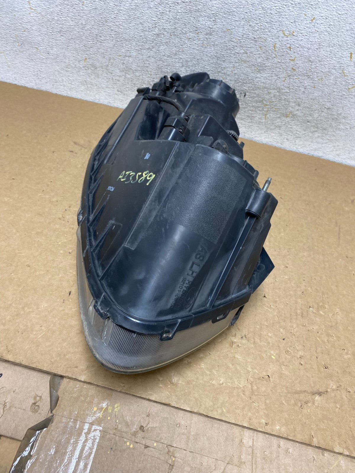 2007 2008 2009 Hyundai Santa Fe Left Driver LH Halogen Headlight AI3589 DW6