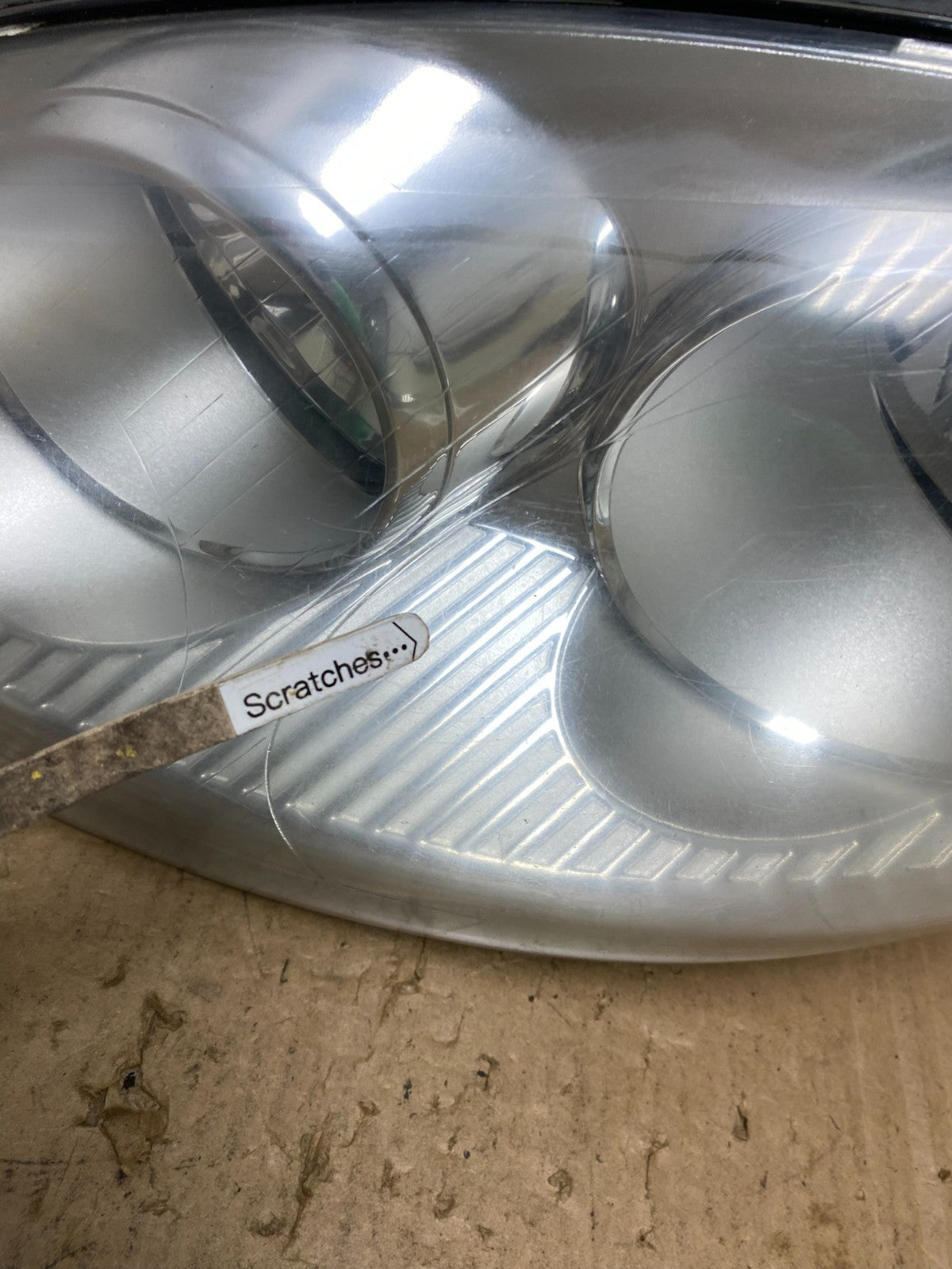 2005 to 2010 Volkswagen Jetta Left Driver LH Side Headlight Halogen AD3769 DW3
