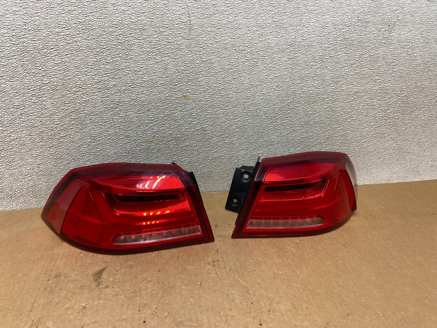 2008 to 2017 Mitsubishi Lancer Evo Left+Right Tail Lights0