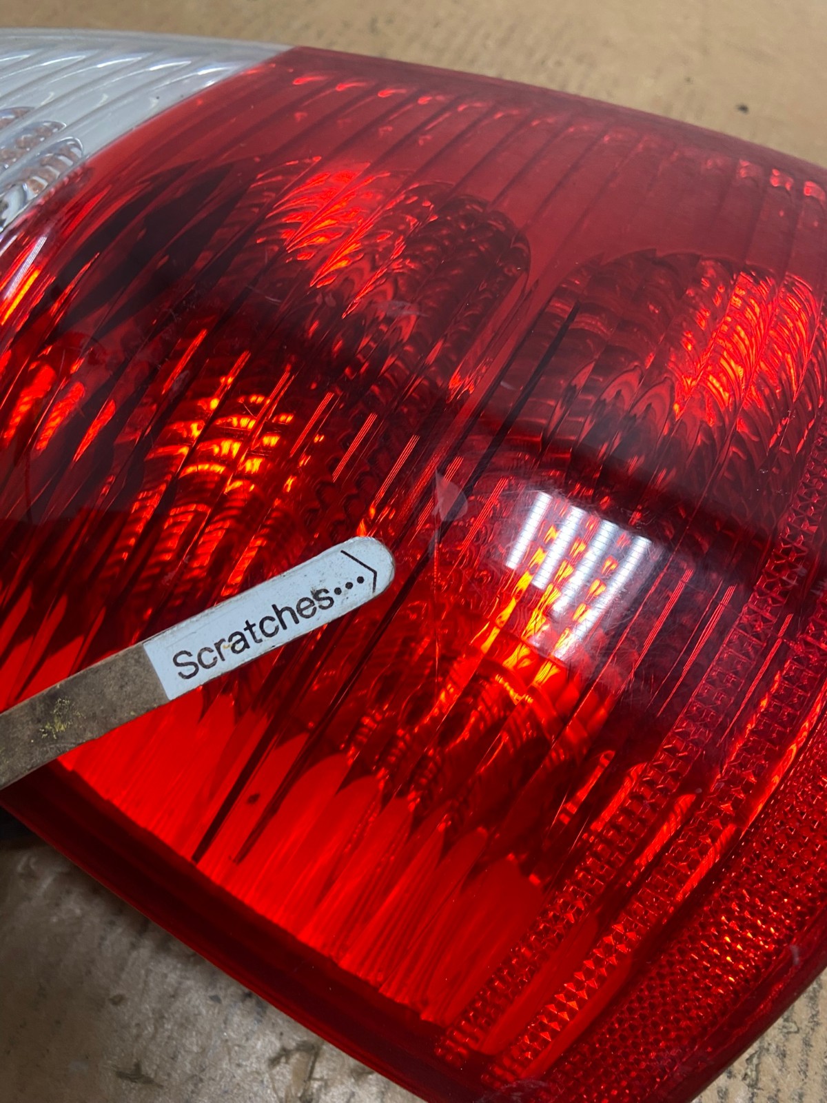 2004 2005 2006 BMW E53 X5 Right Passenger Rh Side Tail Light AE2852 LK3