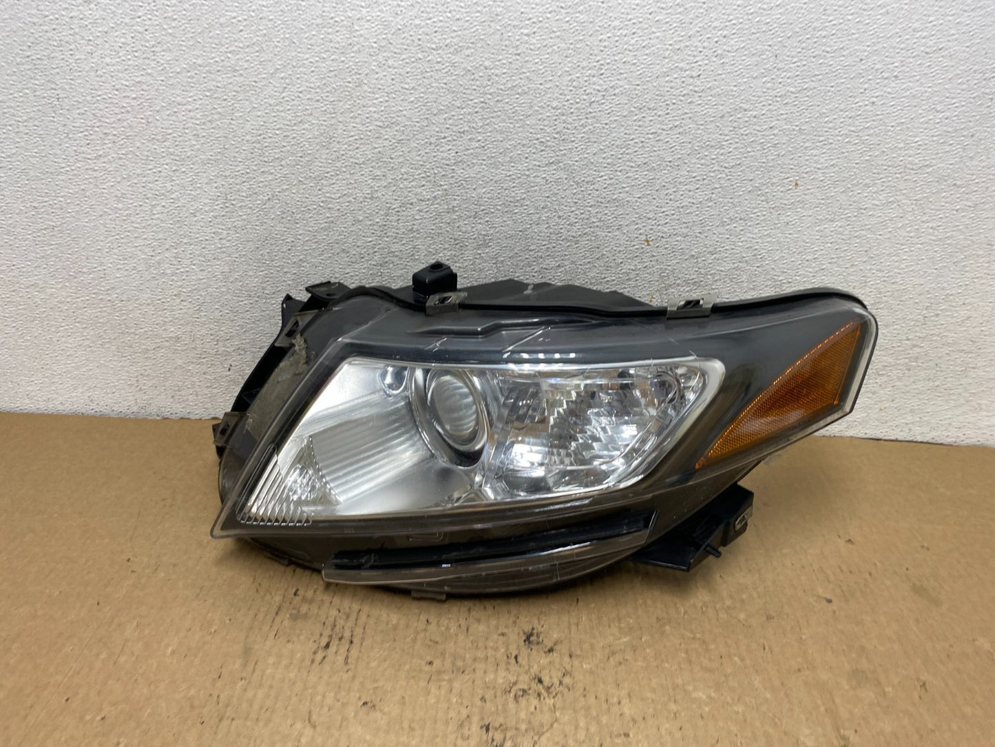 2010-2019 Lincoln Mkt Left Driver Lh Side Headlight Xenon Hid AG2339 DW0