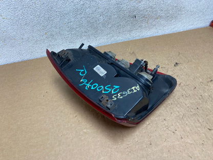 1999-2004 Jeep Grand Cherokee WJ Right Passenger Rh Tail Light AI3635 LK5