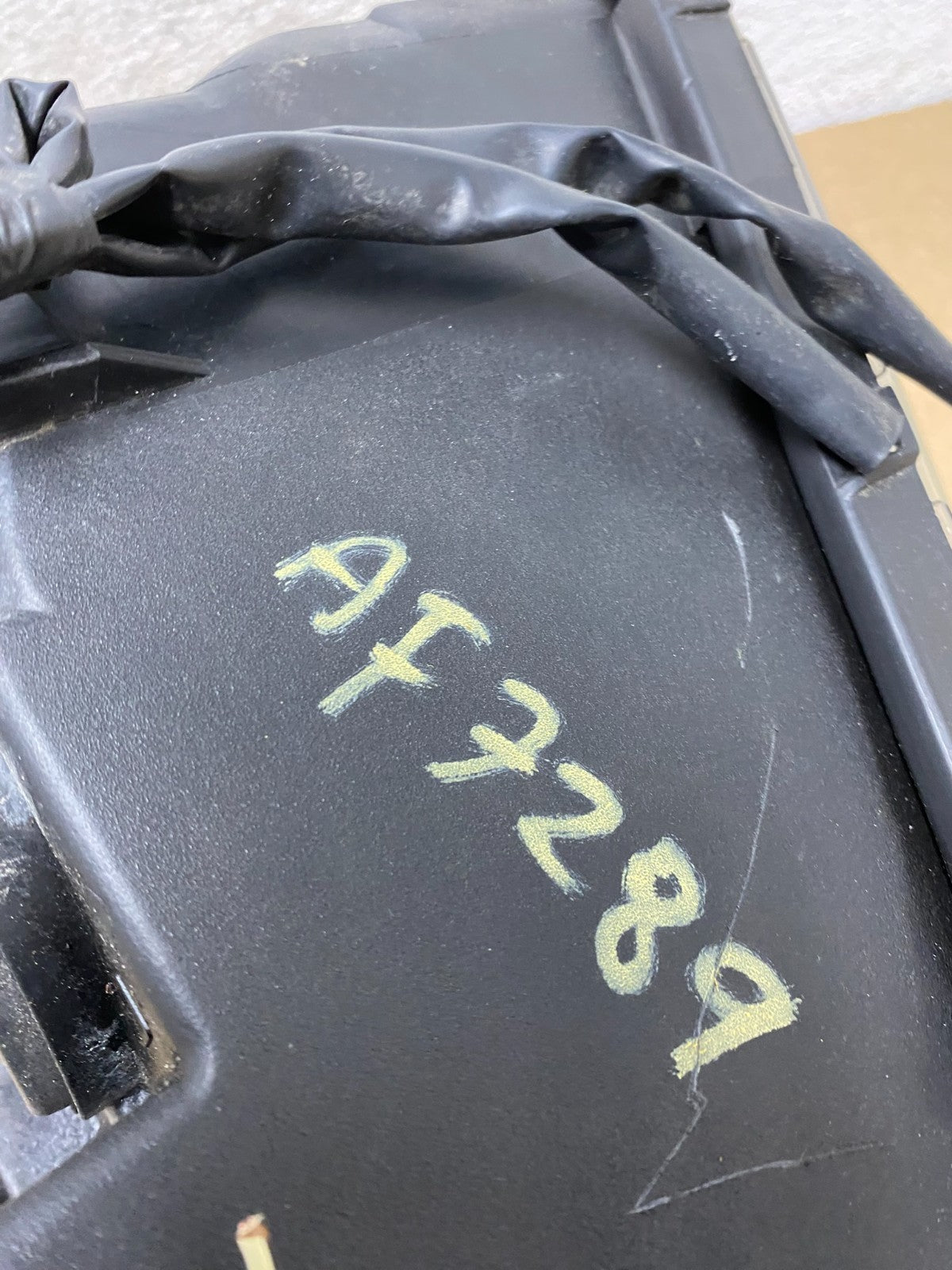 2004 2005 2006 Toyota Solara Halogen Headlight Left Driver Lh Side AF7289 DW12