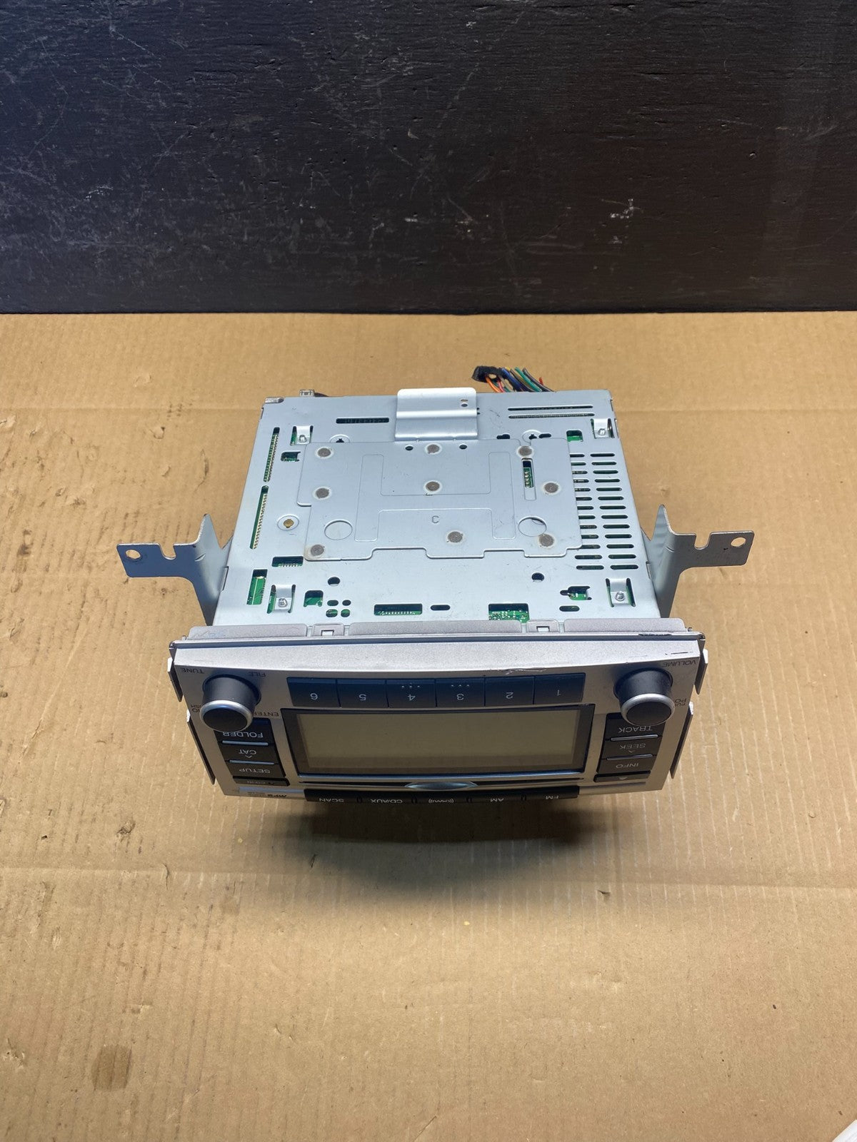 2007 to 2009 Hyundai Santa Fe AM/FM Radio CD Player AD1486 DG4