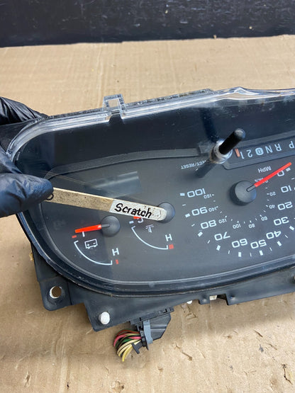 2004 to 2008 Ford E150 E250 E350 Gauge Speedometer Cluster AE1787 DG3