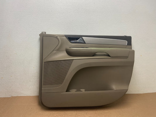 2009-2014 Volkswagen Routan Right Passenger RH Side Panel Door OEM D97420