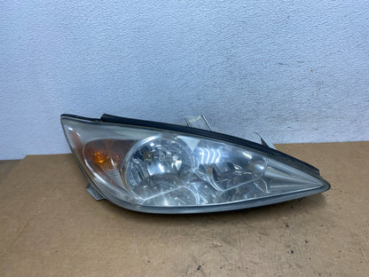2002 to 2004 Toyota Camry Halogen Headlight Right Passenger Rh AD5243 DW0