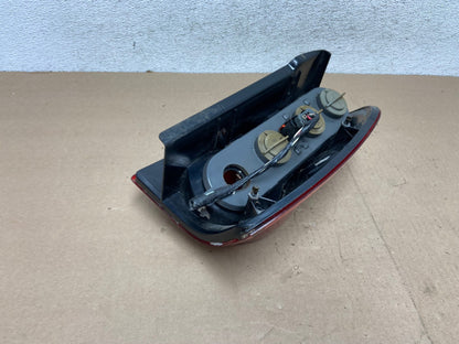 2005 2006 2007 Jeep Liberty Left Driver Lh Side Tail Light AG4584 LK4