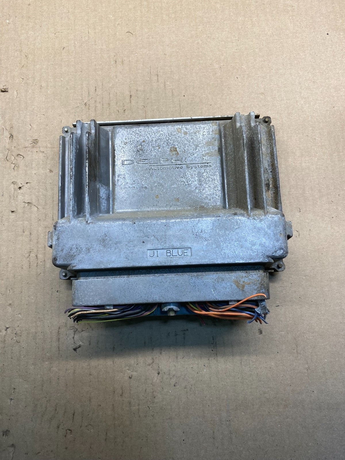 2003-2006 Chevrolet Tahoe Silverado Engine Control 12589463 ECM ECU AC0819 DG1