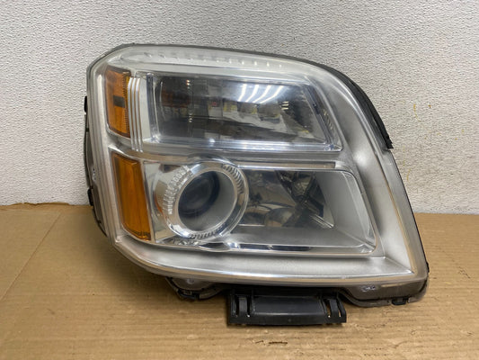 2010 to 2015 GMC Terrain Halogen Passenger Right Rh Side Headlight AH0589 DW0