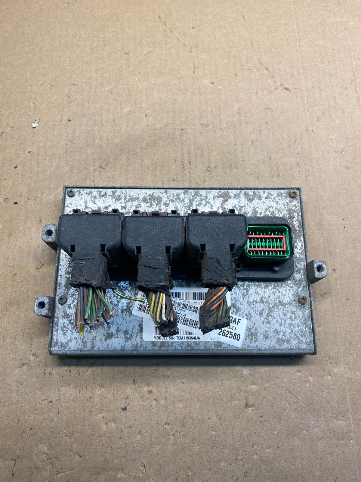 2003 Dodge Ram 2500 5.7L ECU ECM Engine Control Computer AE7469 DW0