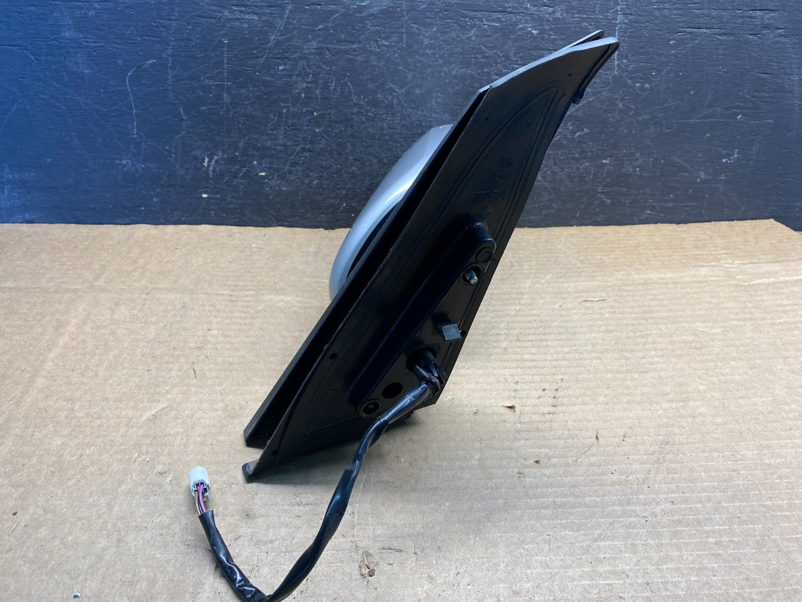 2004 to 2009 Toyota Prius Right Passenger RH Side View Door Mirror AD9762 DW3