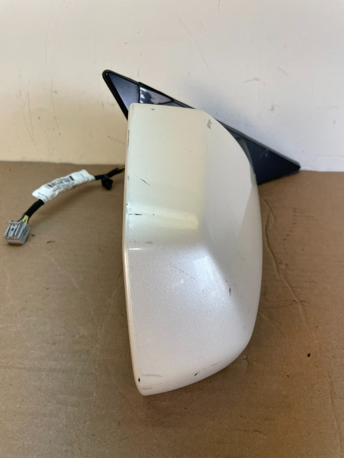 2008 to 2014 Cadillac CTS Right Passenger Rh Power Door Mirror AG7872 DW10