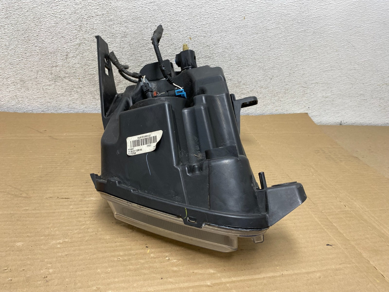 2011-2013 Jeep Grand Cherokee Right Passenger Halogen Headlight AG8918 DW4