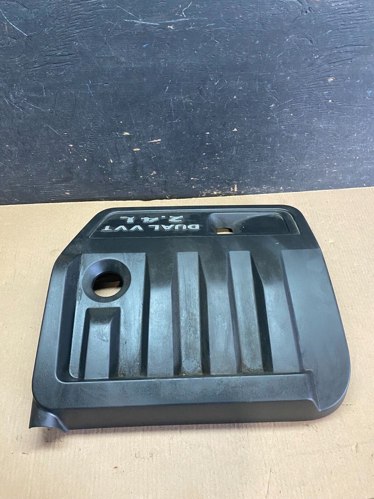2012 to 2014 Chrysler 200 Engine Cover Top Lid Cover o7829 DG1