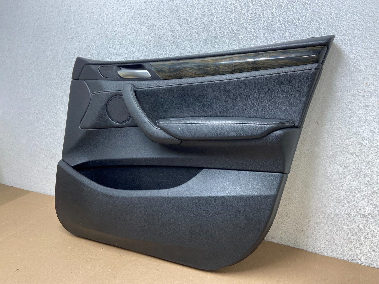 2011 to 2017 Bmw X3 Front Right Passenger Side Door Panel Cover AF3017 DG1