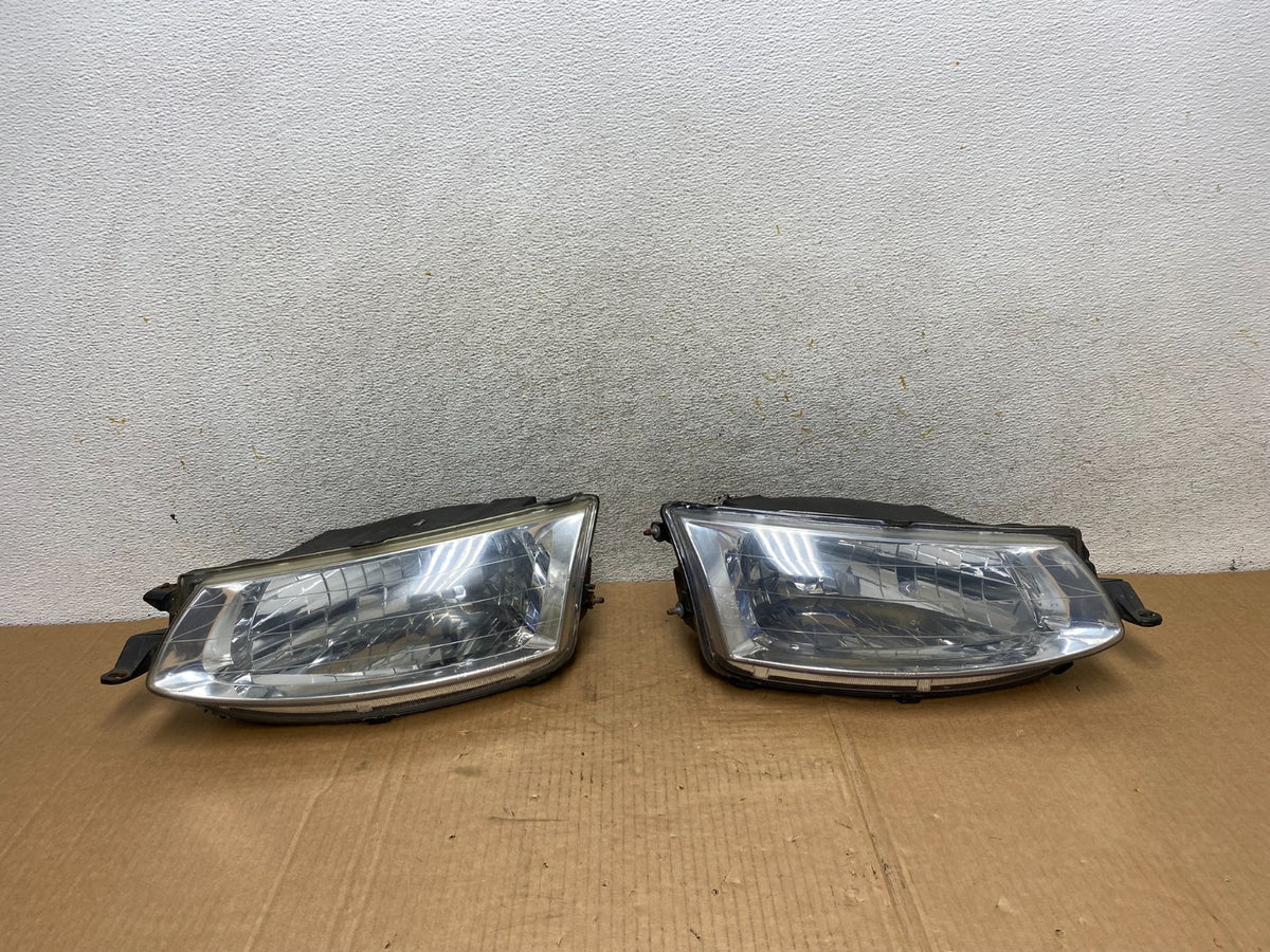 1999-2001 Toyota Solara Left+Right Halogen Headlights AI4426 DW0