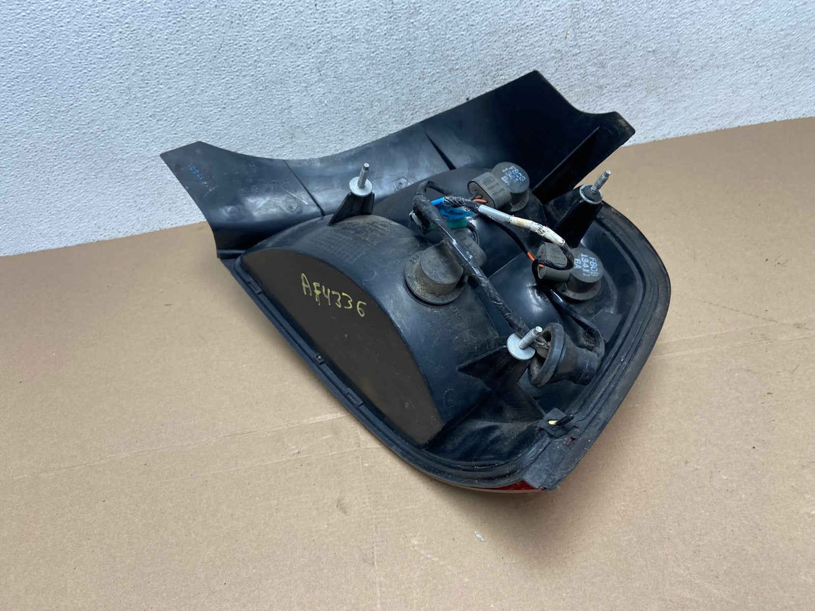 1998 - 2002 Mercury Grand Marquis Left Driver Lh Side Tail Light AF4336 LK7