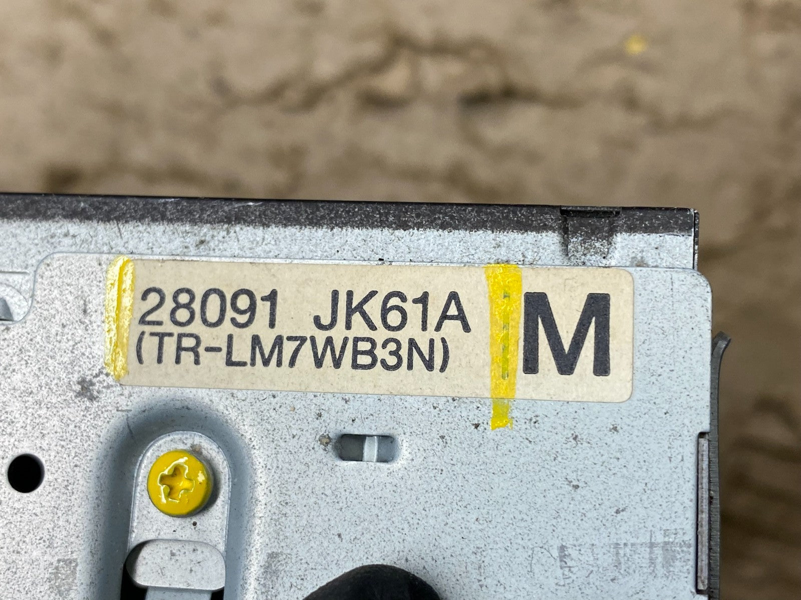 2008 to 2012 Nissan Armada QX56 Display Screen Information U5824 DG6