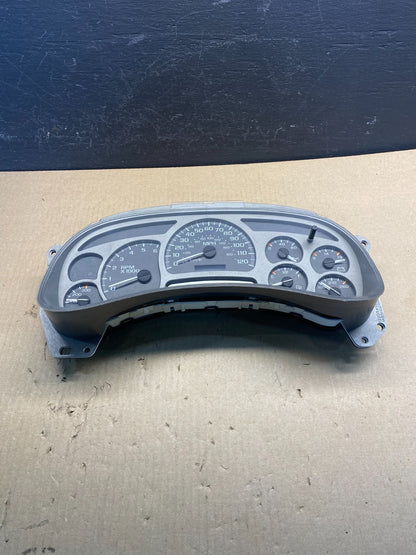 2003 to 2006 GMC Yukon Denali Cluster Gauge Speedometer AC8913 DG2