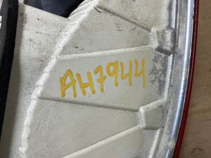 2010 2011 2012 Lincoln MKZ Right Passenger RH Side Tail Light AH7944 LK6
