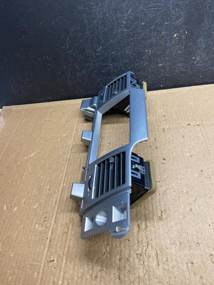 2009 2010 2011 2012 Lincoln MKS Center Radio Bezel Trim Silver ad6861 DG2