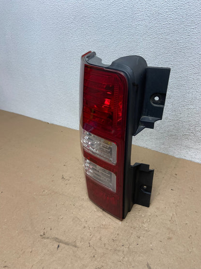 2008 to 2012 Jeep Liberty Left Driver Side Lh Tail Light AG43171