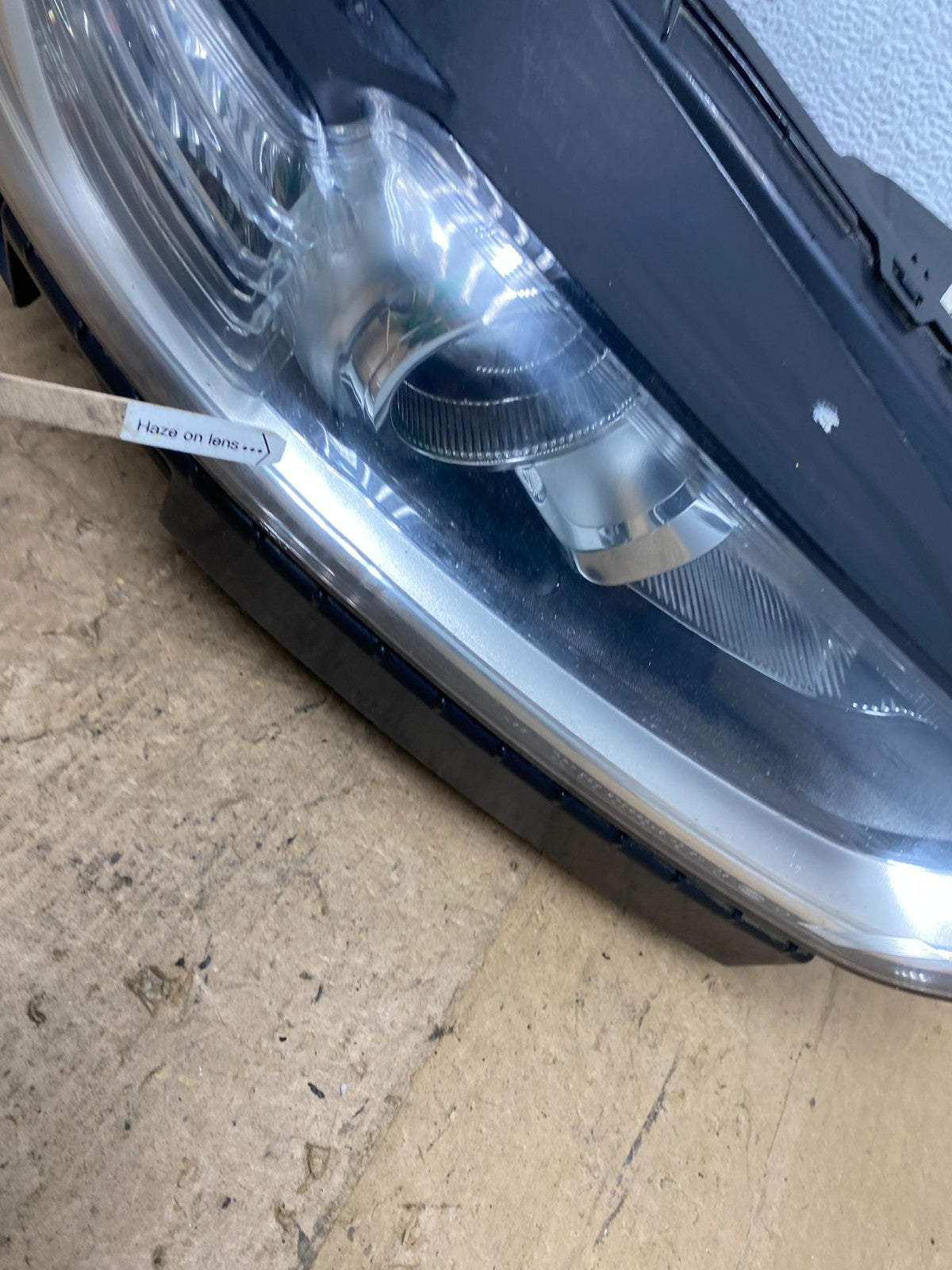 2013 to 2016 Ford Fusion Right Passenger Rh Side Headlight AD0709 DW3