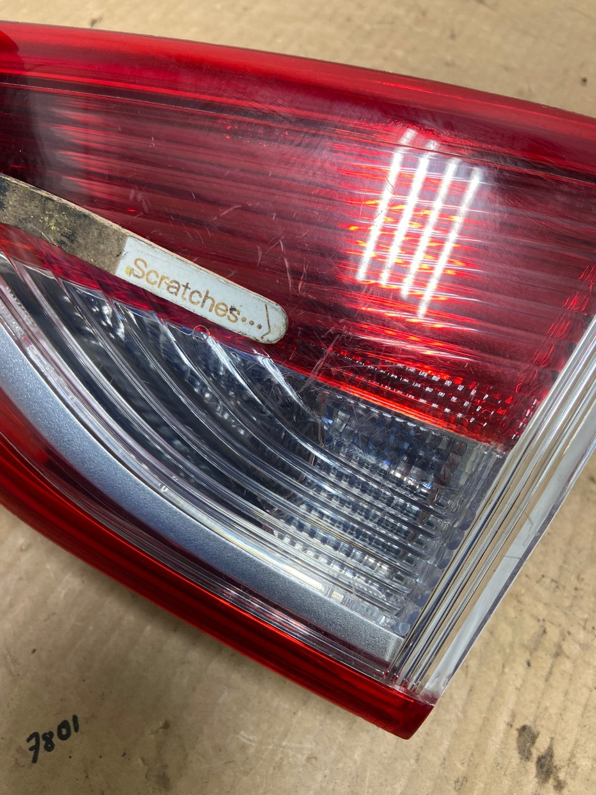 2013 to 2016 Ford Escape Right Passenger RH Side Inner Tail Light AI8097 LK3