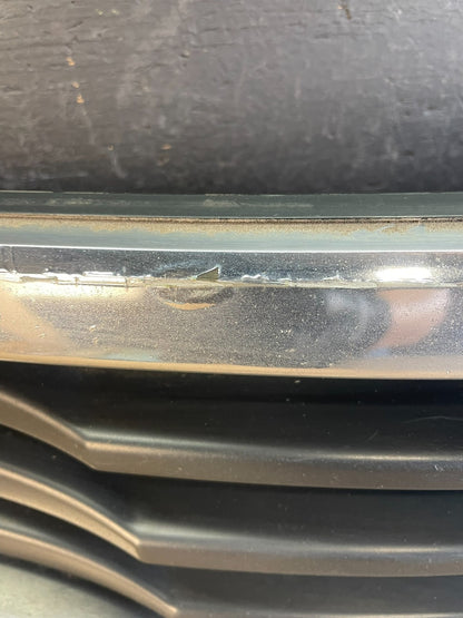 2008 2009 2010 Honda Accord Sedan Front Upper Grill Grille AE3539 DG3