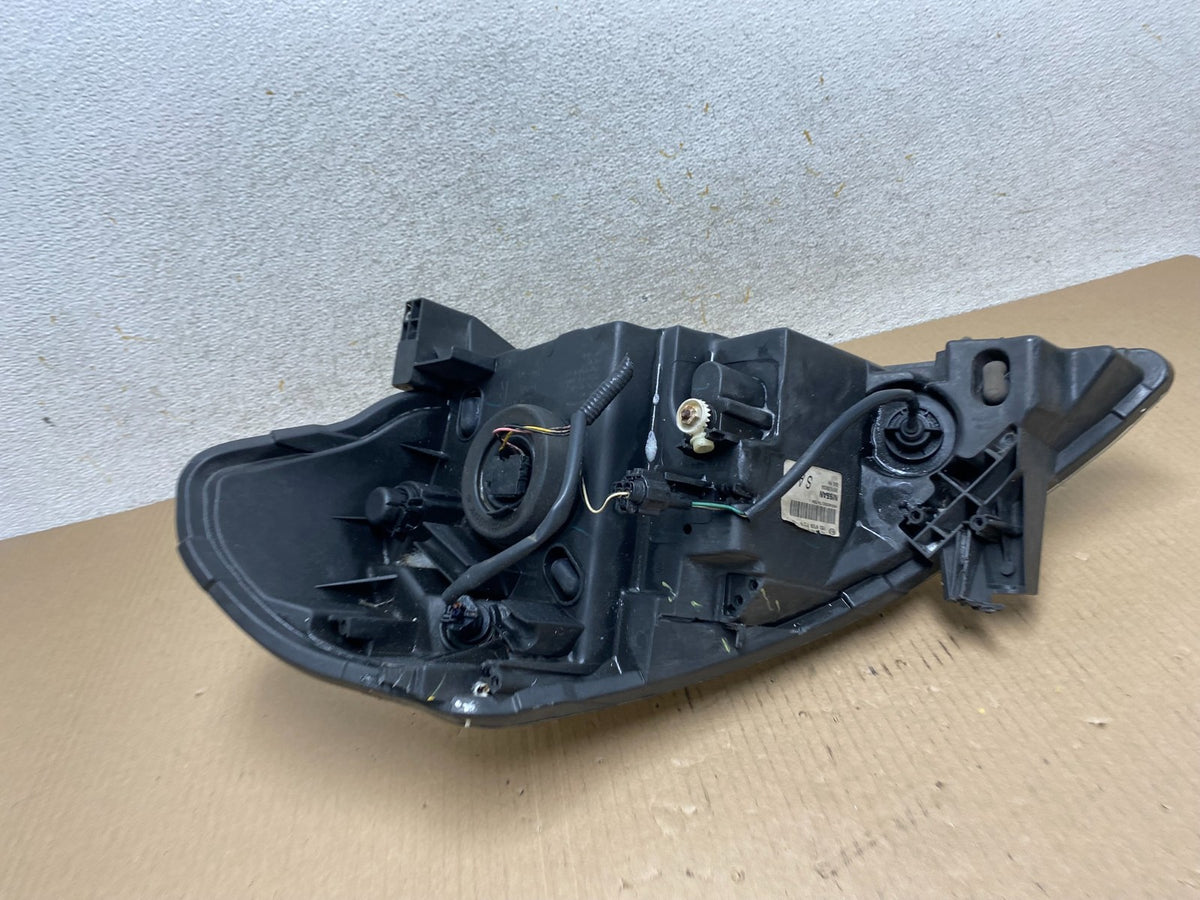 2008 to 2012 Nissan Versa Headlight Right Passenger Rh Side AJ2474 DW11