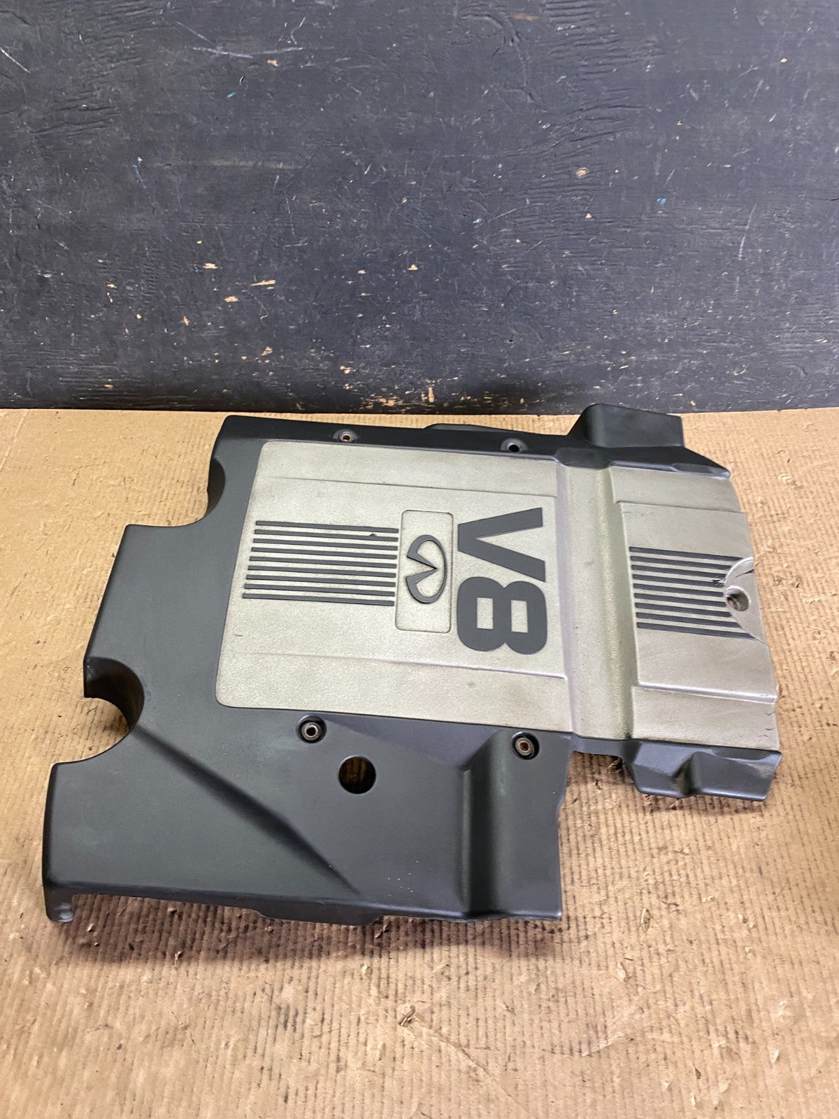 1997 to 2001 Infiniti Q45 Engine Motor Cover OEM  P5835 DG3