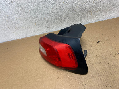 2014 to 2018 Jeep Cherokee Right Passenger RH Side Tail Light AI3518 LK1