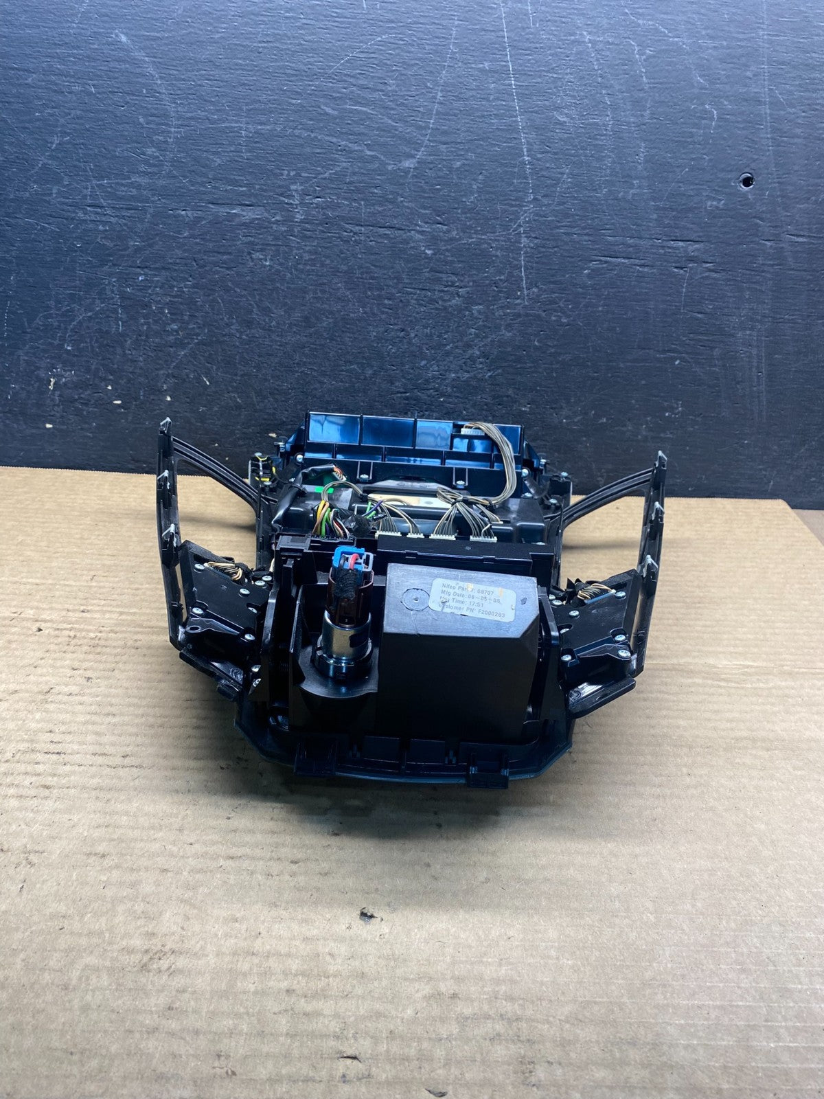 2008-2012 Cadillac CTS A/C Heater Radio Climate Control Panel Bezel OE AF6833 DW3