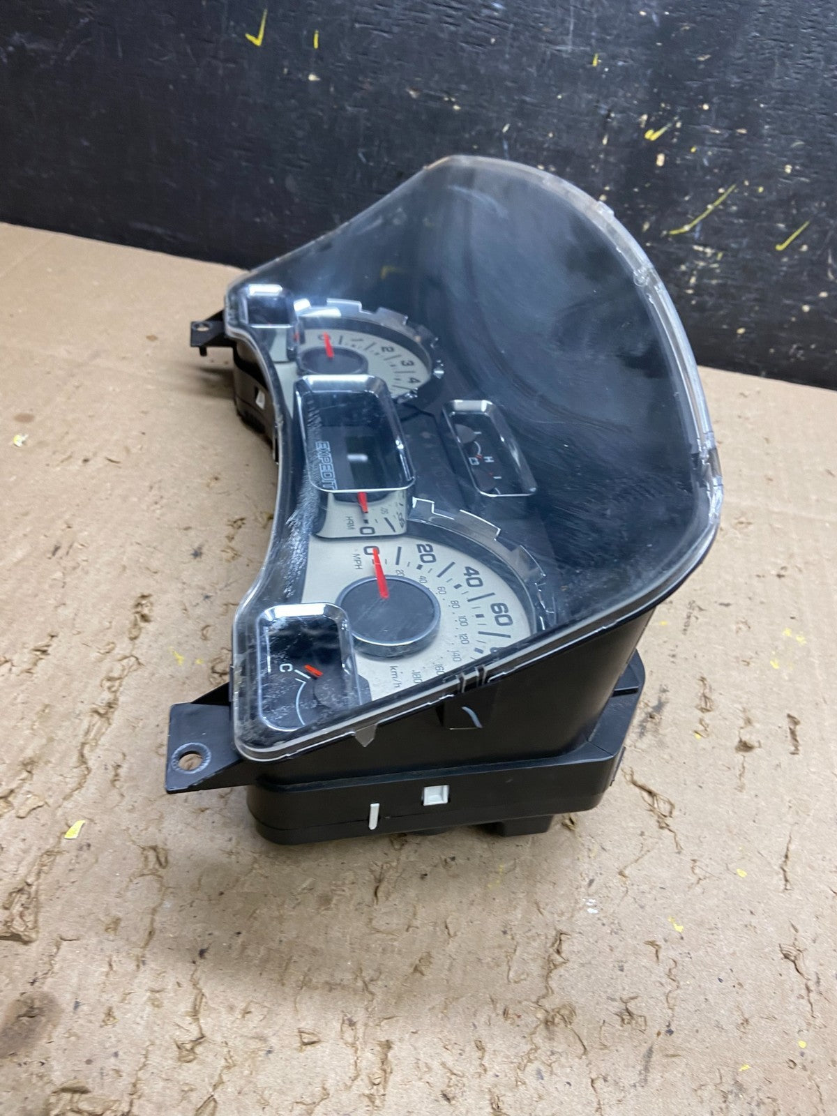 2007 to 2014 Ford Expedition Speedometer Cluster Gauge 7L1T-10849 u5656 DG4