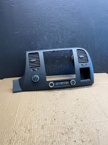 2007 to 2014 Silverado Sierra Center Console Radio Bezel Air Vents AC9545 DG0