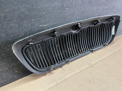 1998 to 2002 Mercury Grand Marquis Front Upper Grill Grille OEM  Z8378 DG5
