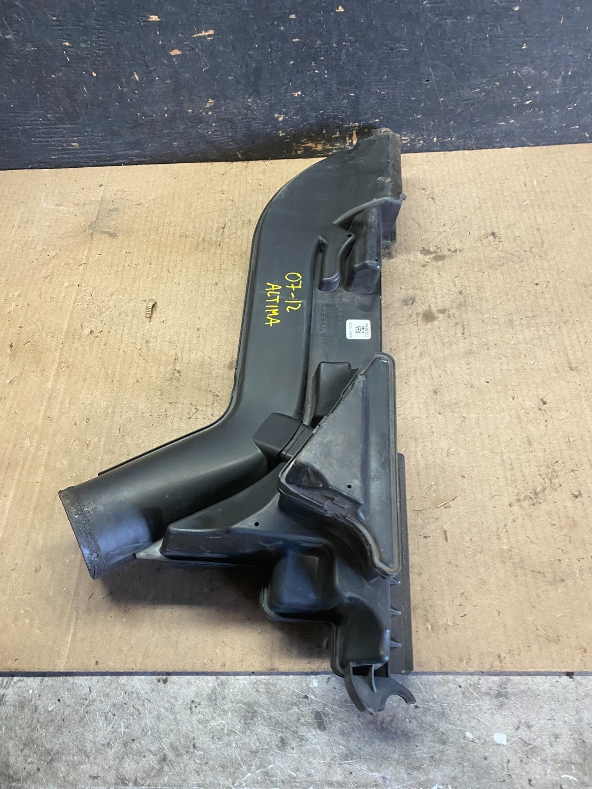 2007 to 2013 Nissan Altima 2.5L Air Duct Tube Resonator 16554-JA000 OEM q5845 DG7