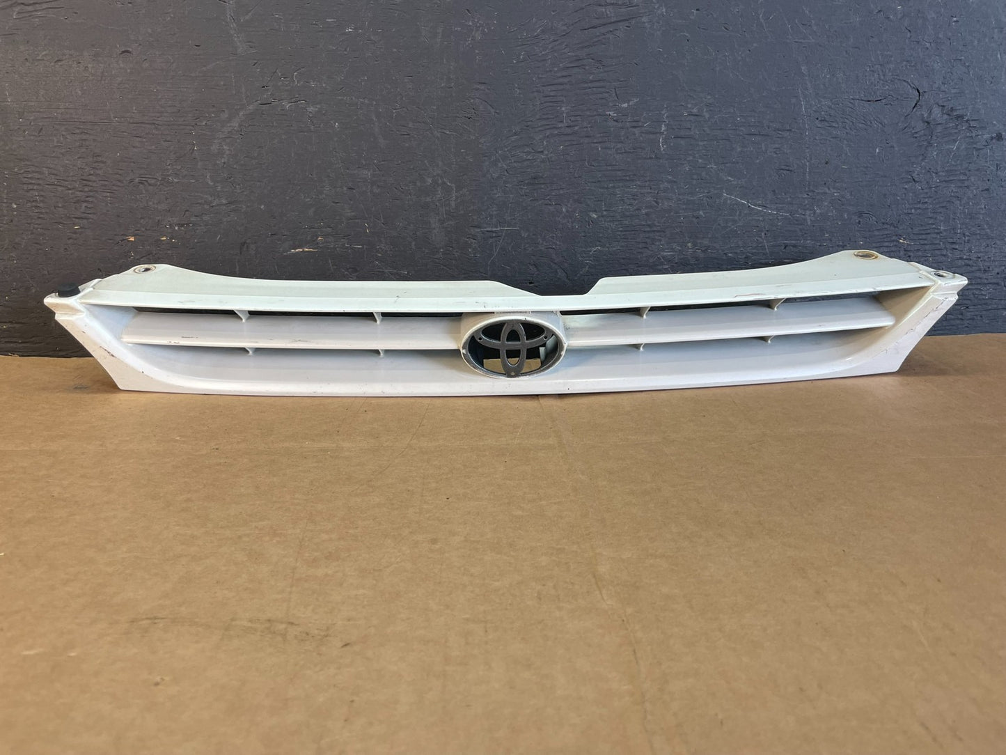 1994 1995 1996 Toyota Camry Front Upper Grill Grille AE0865 DG0