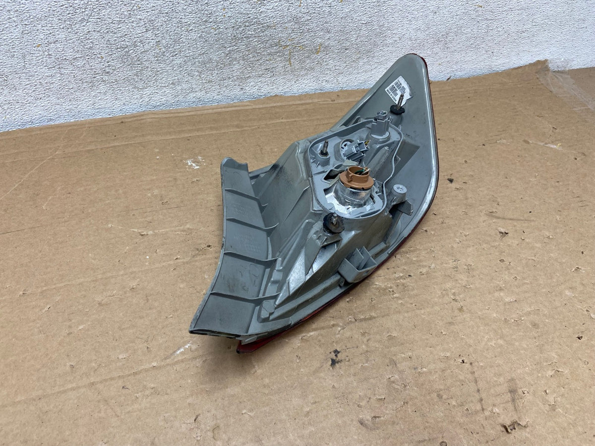 2012 2013 2014 Toyota Camry Left Driver LH Side Tail Light AH8435 LK5