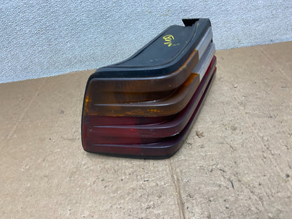 1994 to 1995 Mercedes E Class W124  Left Driver LH Side Tail Light AA4080 DW2